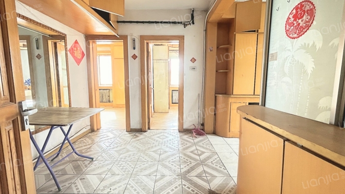 炭素山下小区二手房实景图