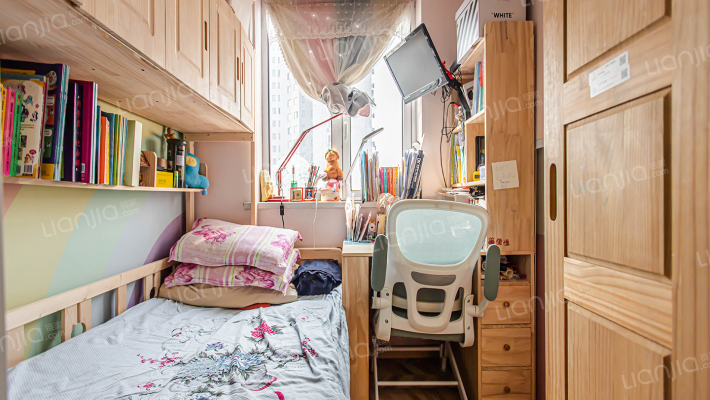 兰溪路224号二手房实景图