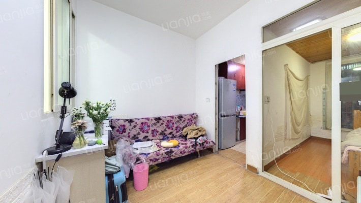 东方巴塞二手房实景图