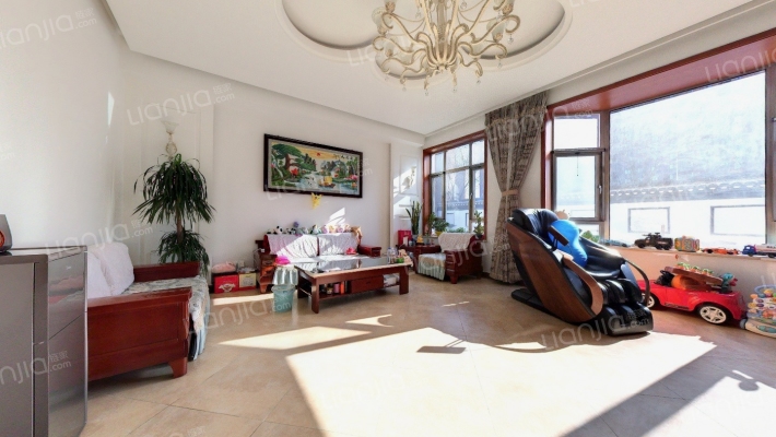 印象江南·茉莉山荘二手房实景图