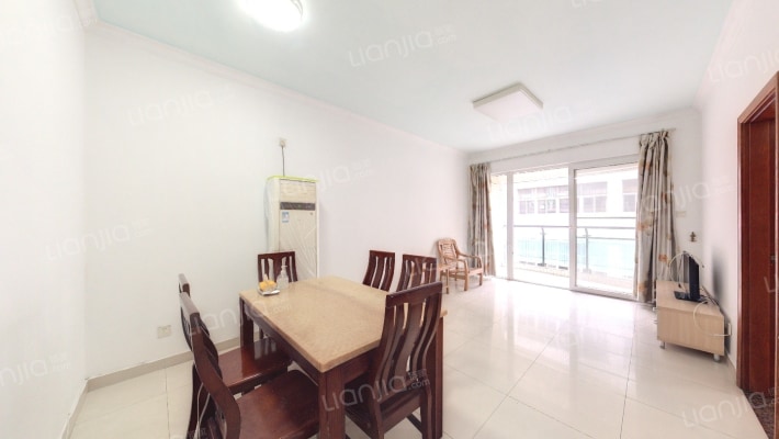 信步闲庭二手房实景图