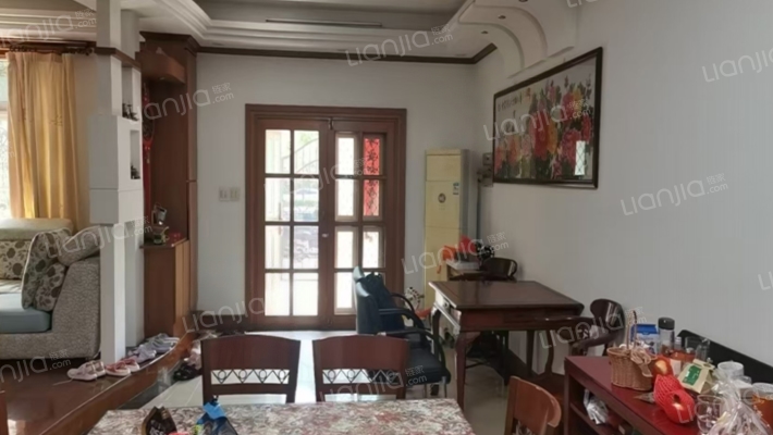 金马花苑北区二手房实景图