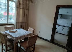 整租·梅苑小区 4室2厅 南/北_梅苑小区租房