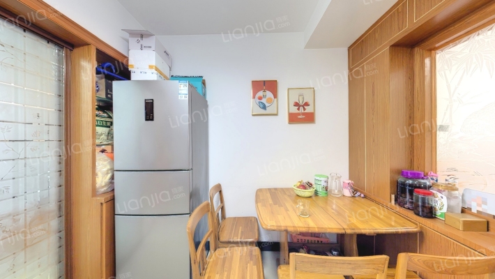 龙景花苑二区二手房实景图