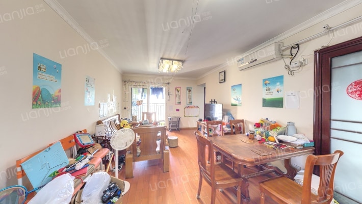 侨香村二手房实景图