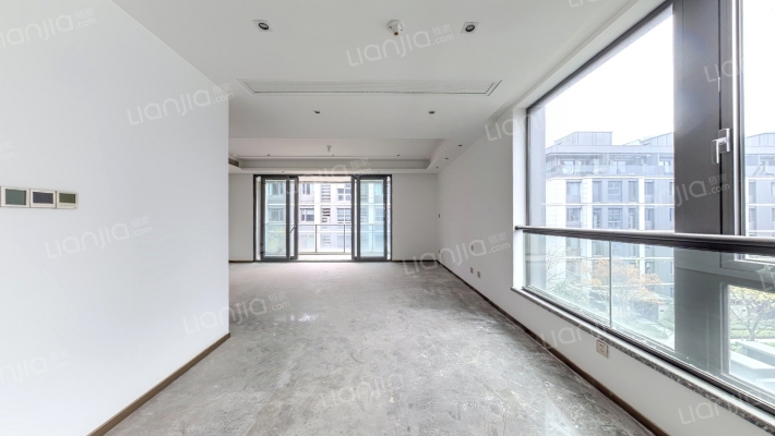 镜栖绿汀里二手房实景图