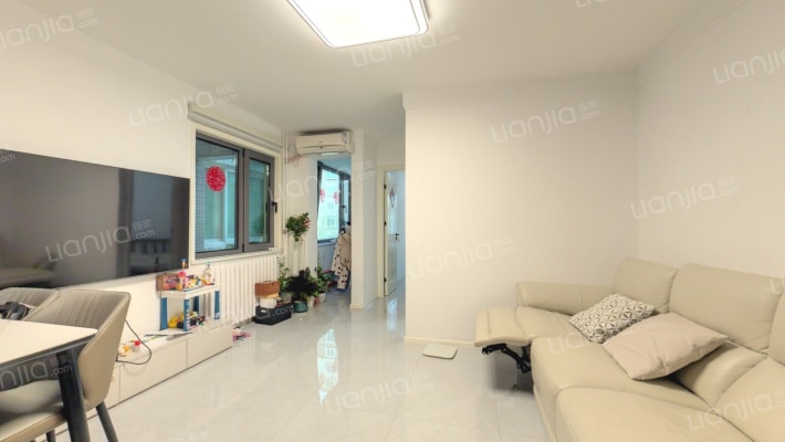 时代之光名苑二手房实景图