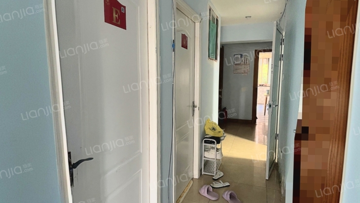 万年场横街11号二手房实景图