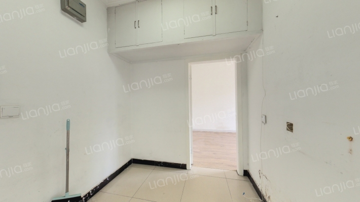 新风北街二手房实景图