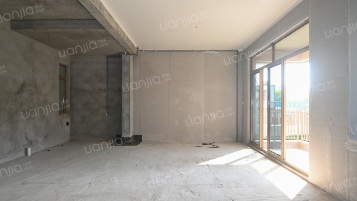 厚安凤起云庐二手房实景图