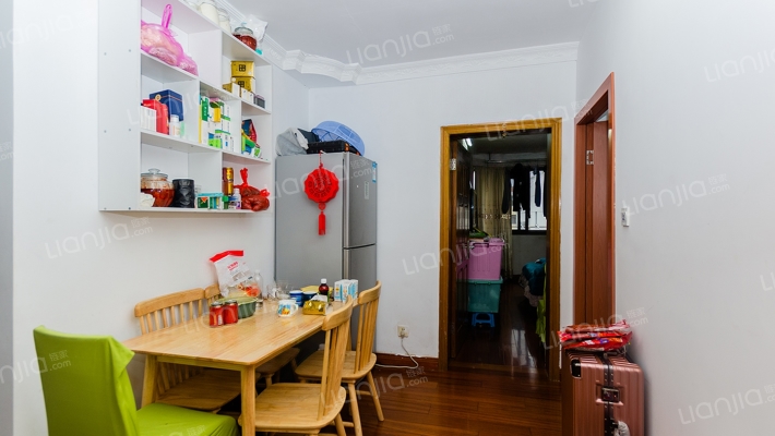 瑞丽路61弄二手房实景图