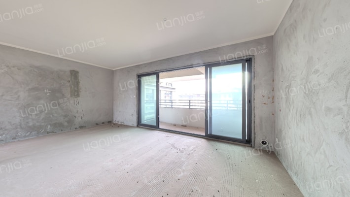 龙兴国际生态新城天誉二手房实景图