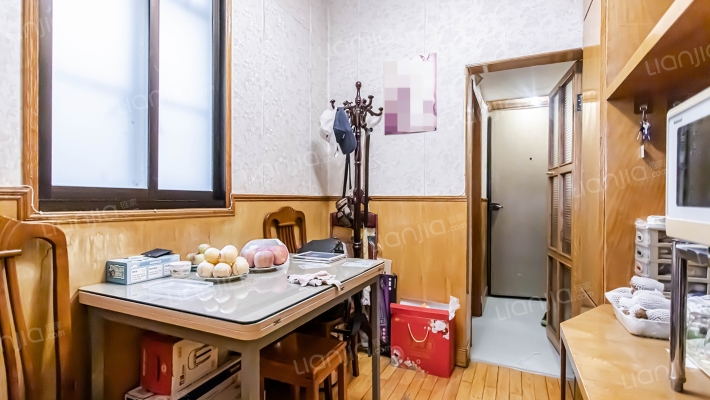 真北新村三街坊二手房实景图