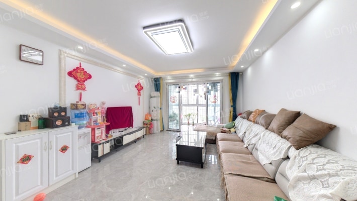 宝盛花园二手房实景图