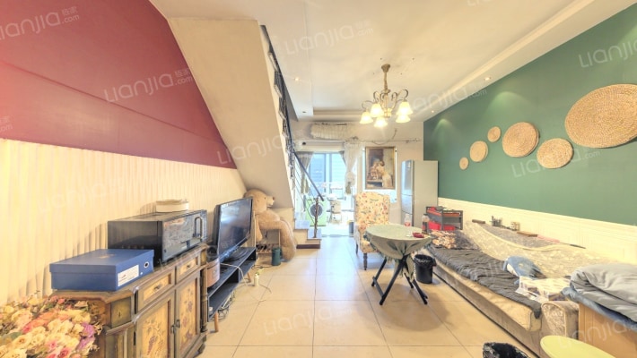 润都世纪二手房实景图