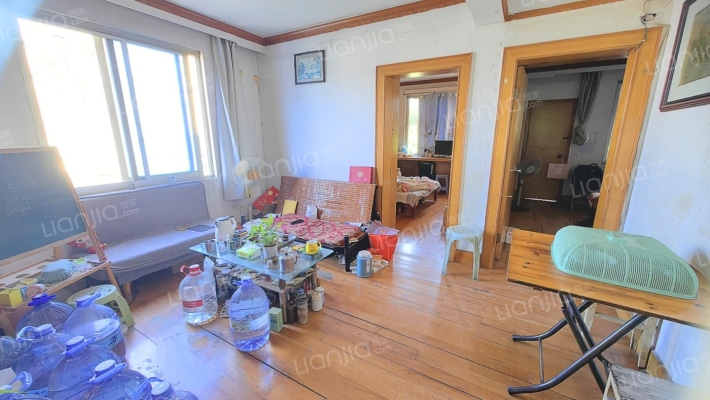 核工业单位宿舍二手房实景图