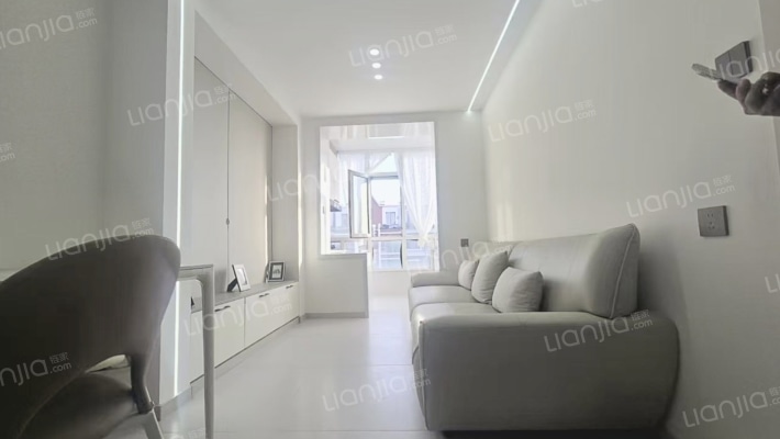 亿佳·品格二手房实景图