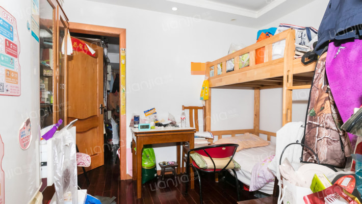 新宜小区二手房实景图