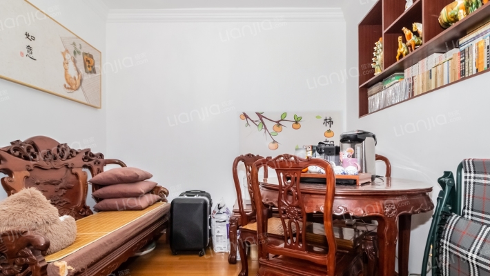 民星路600弄二手房实景图