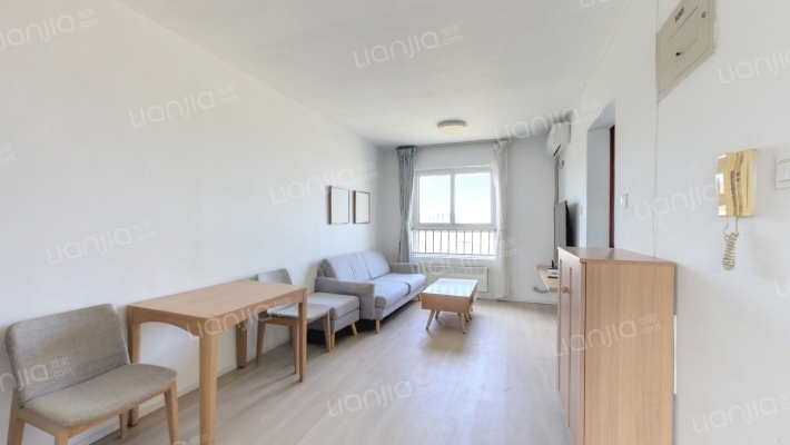 郁花园三里二手房实景图