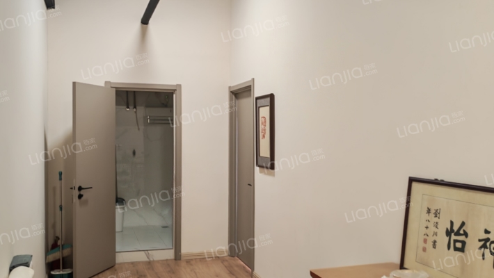 远洋荣域二手房实景图