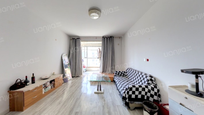 臻石翠园二手房实景图