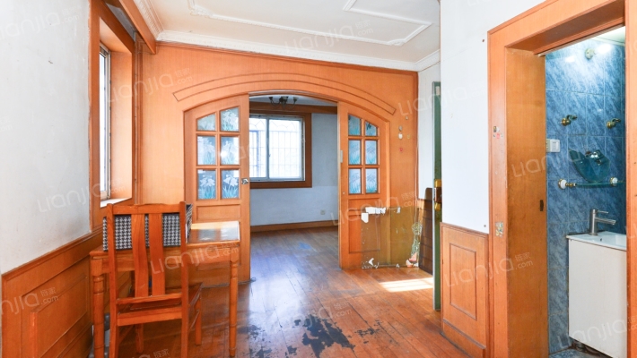 海江新村二手房实景图