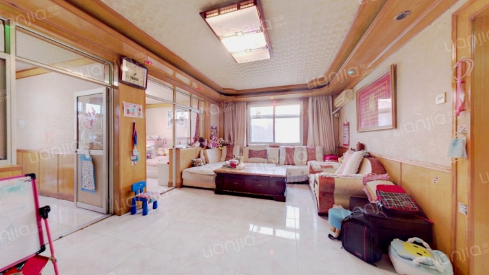 迎宾北路小区二手房实景图