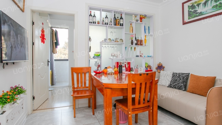 中街190号二手房实景图