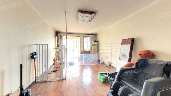 钻石公寓二手房实景图