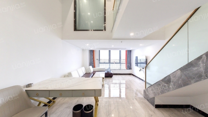 湾区星座二手房实景图