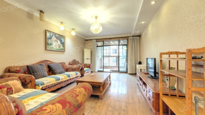 三江花中城二手房实景图