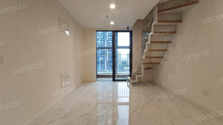 碧桂园中心二手房实景图