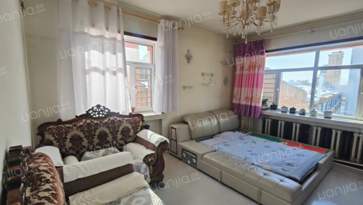 实验家属楼二手房实景图