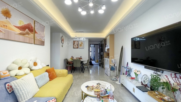 保利美的云筑二手房实景图