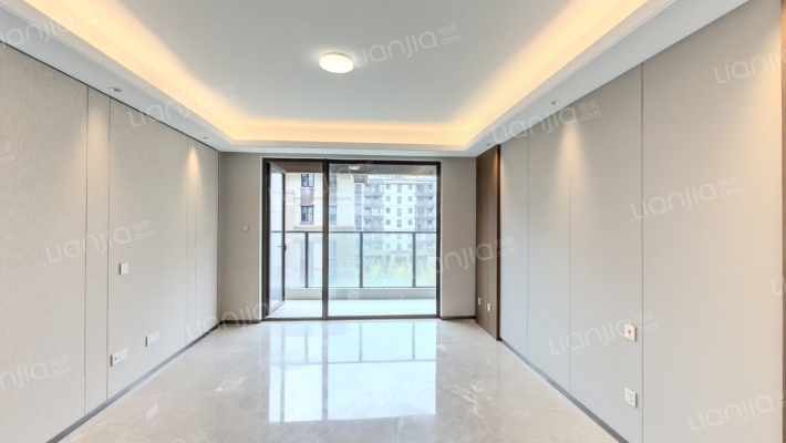 中锐星樾二手房实景图