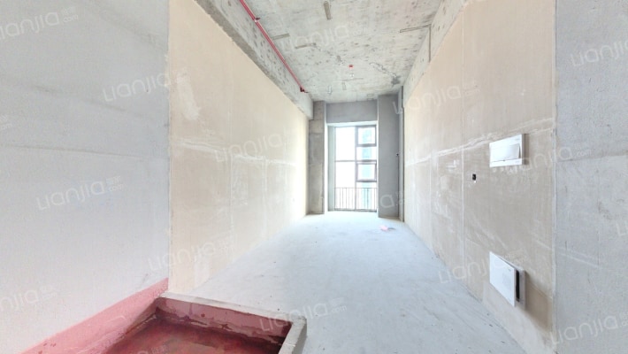 华润置地中心二手房实景图