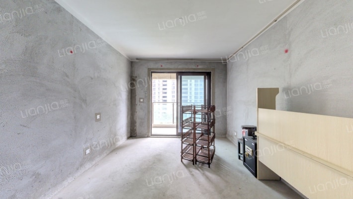 中骏合景府二手房实景图