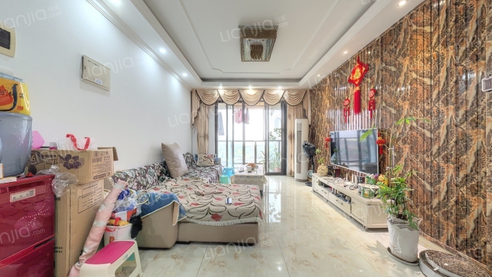 中渝春华秋实二期二手房实景图