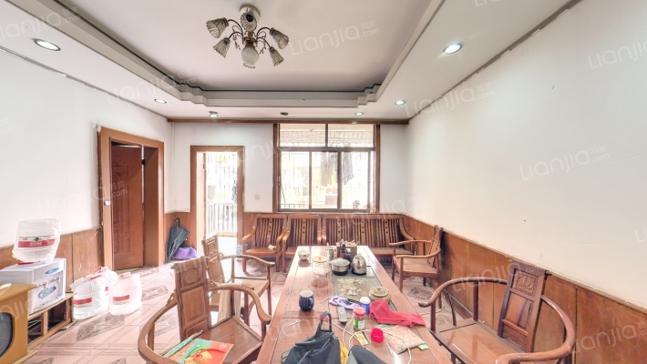 岐山南路商业街南街二手房实景图