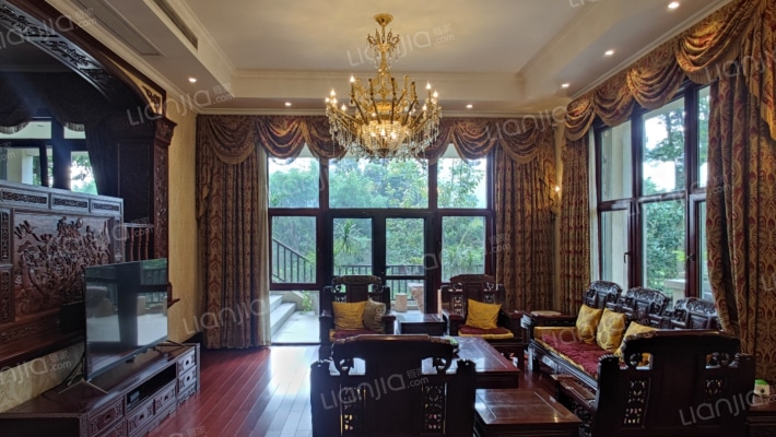 保利高尔夫花园二手房实景图