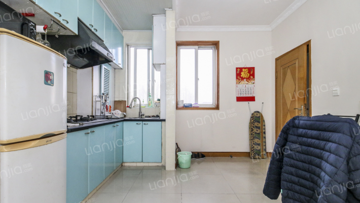 虹东小区二手房实景图