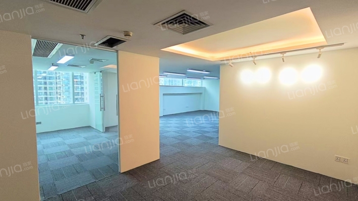 名門大厦二手房实景图