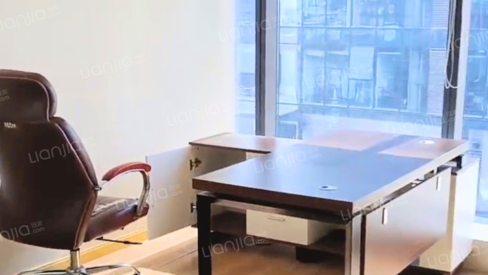 德福中心二手房实景图