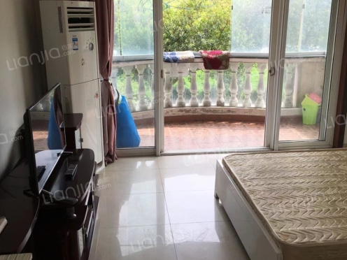 合租·贵都花园 3居室 南卧