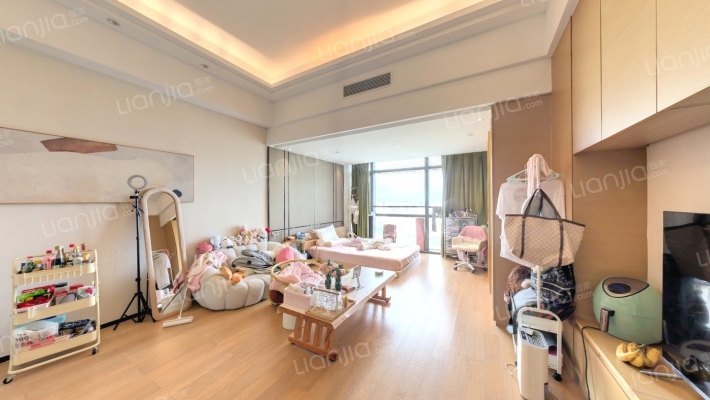 中冶盛世国际广场二手房实景图