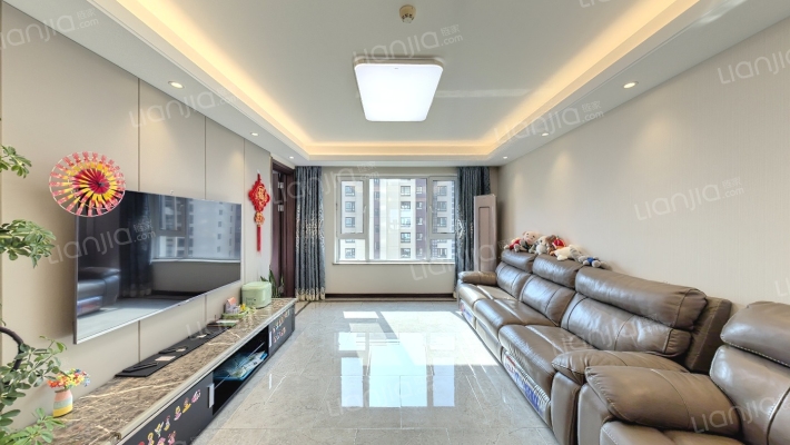 万科翡翠四季二手房实景图