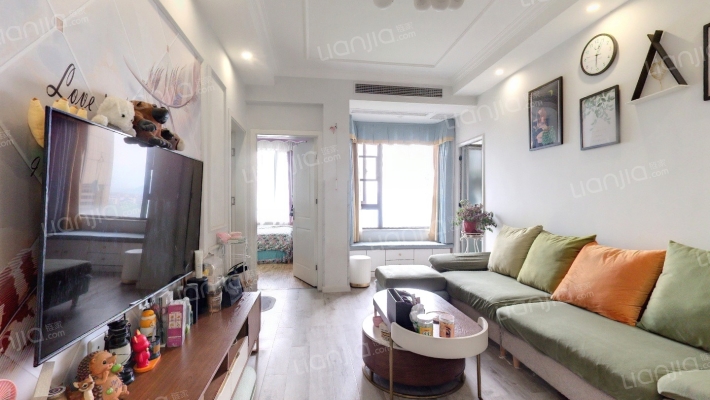 融创滨江壹号一期二手房实景图