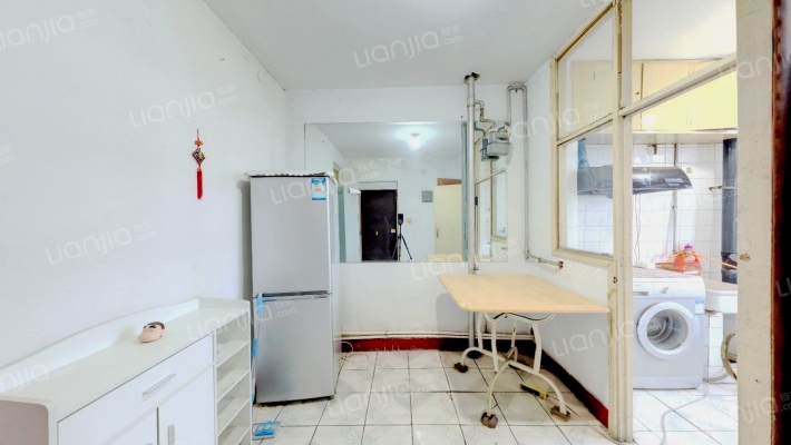 长江南街小区二手房实景图