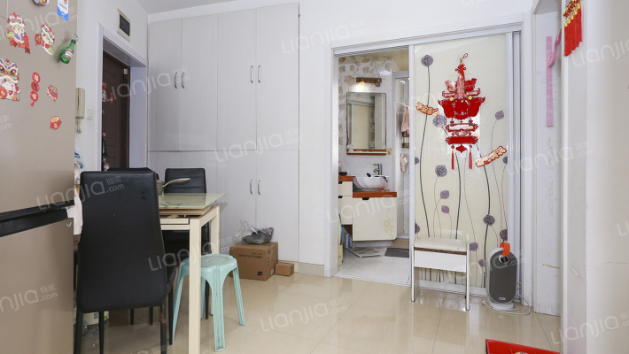 开鲁四村二手房实景图